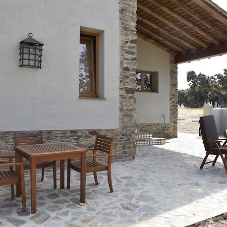 Finca Las Abubillas Jaraicejo 객실 사진
