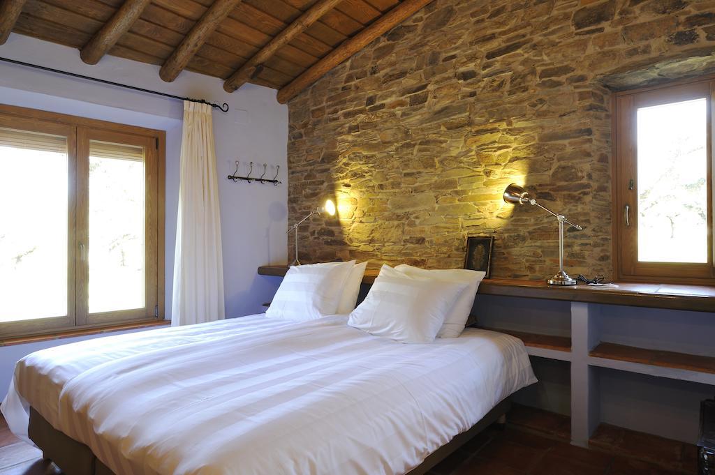 Finca Las Abubillas Jaraicejo 객실 사진